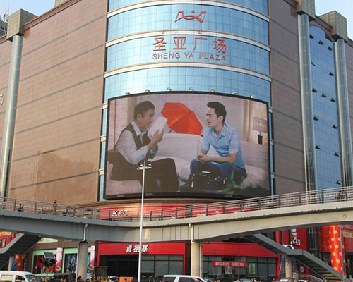 太原圣亚服饰广场（防火卷帘门）