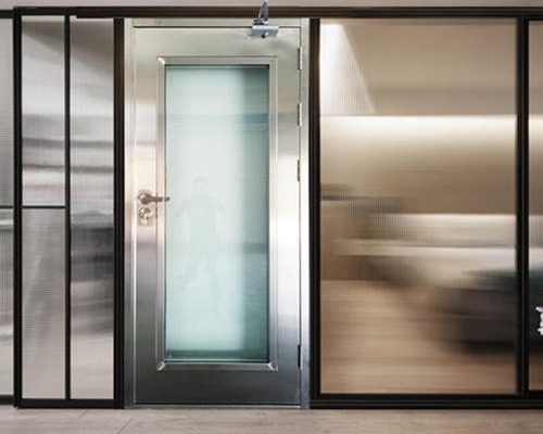 玻璃隔热防火门