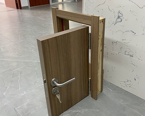 套装木质防火门样品